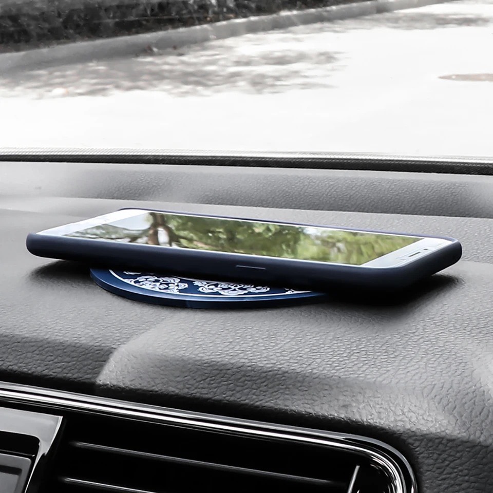 Miếng dán chống trượt, Tấm dán chống trượt taplo xe hơi, Dán để điện thoại, đồ trang trí taplo cố định chất liệu silicon - Ảnh 2