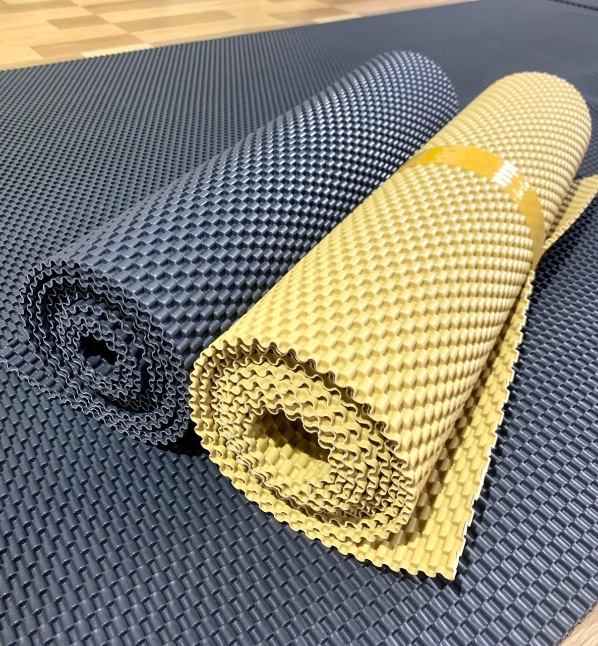 Thảm Lót Sàn, Cốp Ô Tô, Phòng họp .. Caosu Không Mùi. Kích Thước 50cm x 1.5m - 60cm x 1.5m - 70cm x 1.5m - Ảnh 5