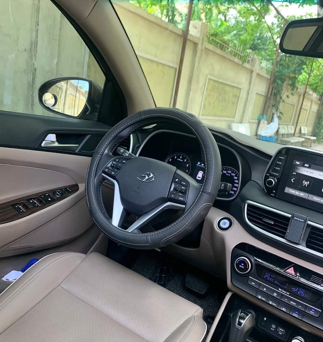 Bọc Vô Lăng Tay Lái Ô Tô Cho Xe 4 Chỗ Đến 7 Chỗ Bằng Da Bò 100% CAO CẤP - Bảo Hành 2 Năm - Ảnh 7